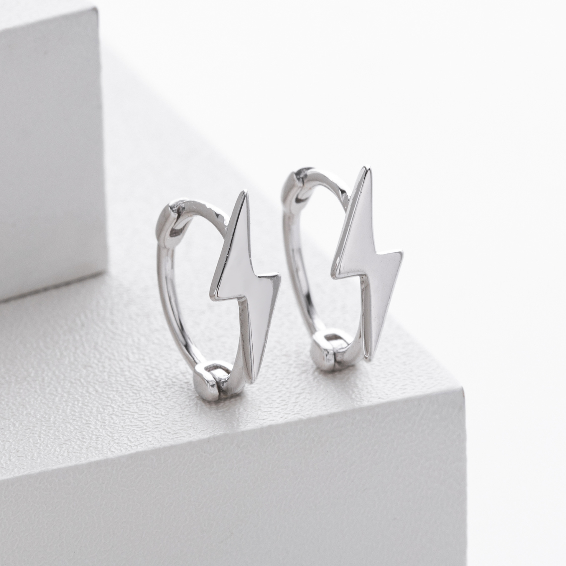 925 Sterling Silver Lightning Bolt Hoop Earrings Gold Plated Minimalist Geometric Jewelry for Women - Image 2