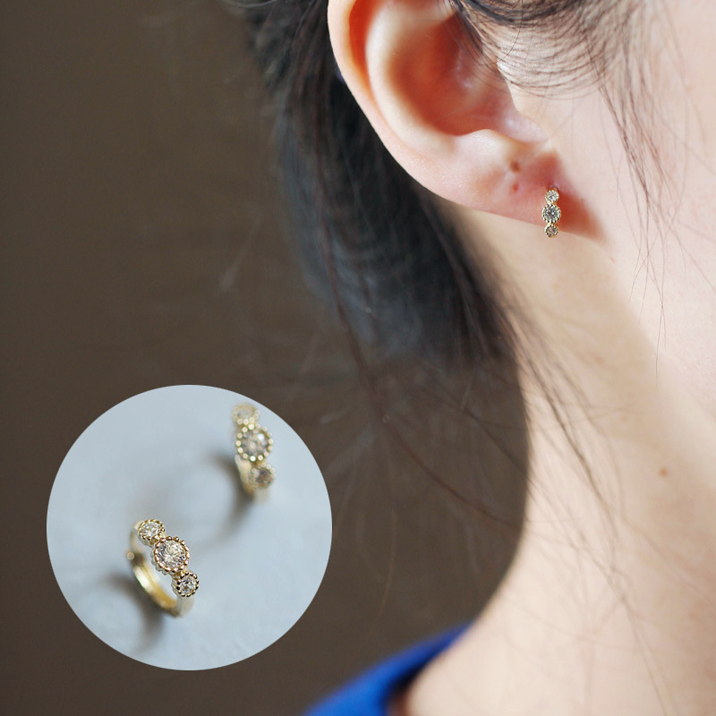 925 Sterling Silver Gold Plated Triple Cubic Zirconia Huggie Hoop Earrings Vintage Milgrain Dainty Earrings for Women Fine Jewelry