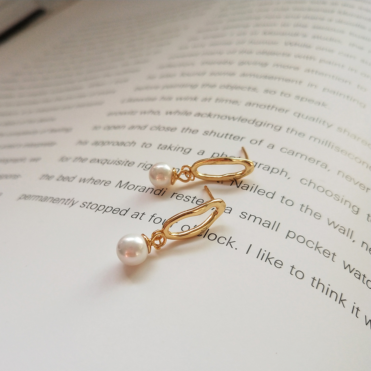 925 Sterling Silver Shell Pearl Drop Earrings for Women Gold Plated Irregular Geometric Dangle Earrings Elegant Jewelry Gift