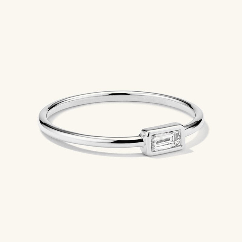 Wholesale 925 Sterling Silver Gold Plated Baguette Cut Cubic Zirconia Solitaire Ring Minimalist Fashion Jewelry for Women