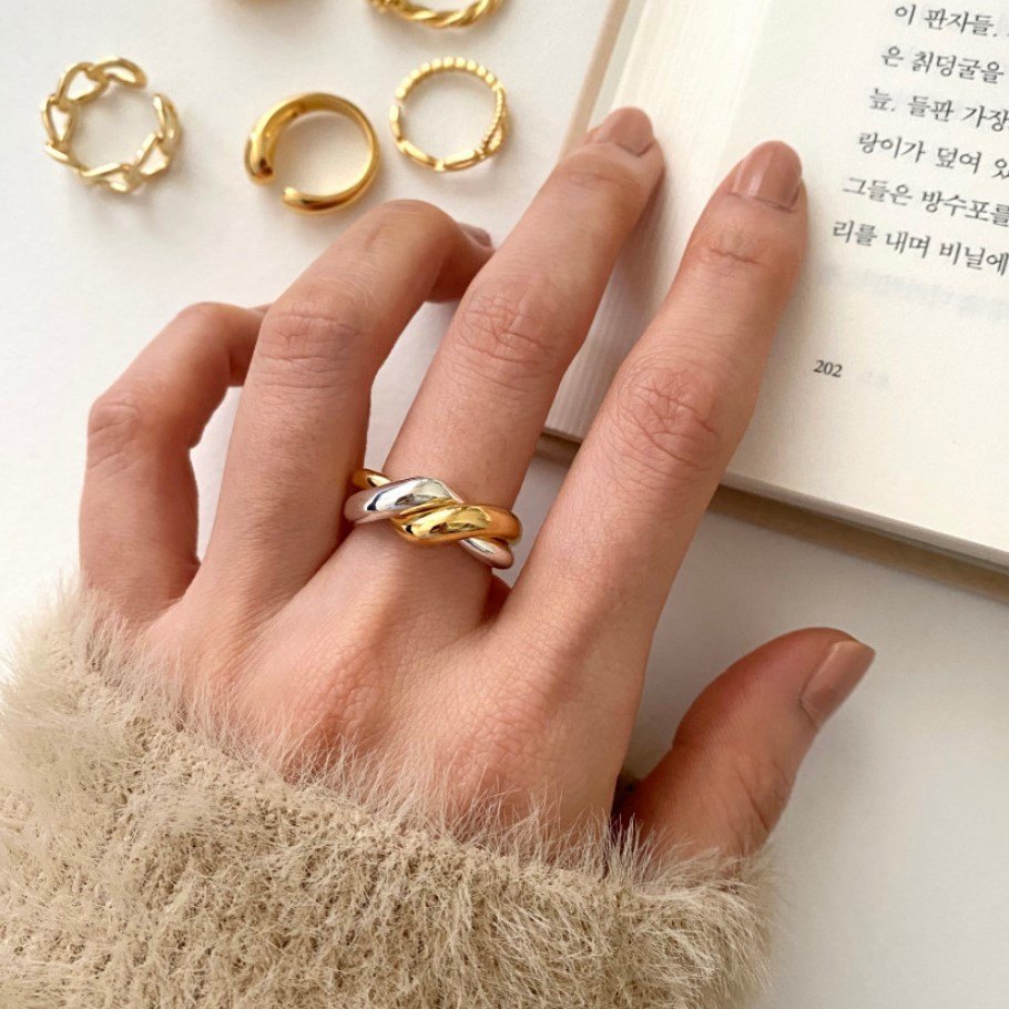 925 Sterling Silver Gold Plated Twisted Crossover Open Ring for Women Adjustable Statement Wrap Ring Minimalist Fashion Jewelry Gift