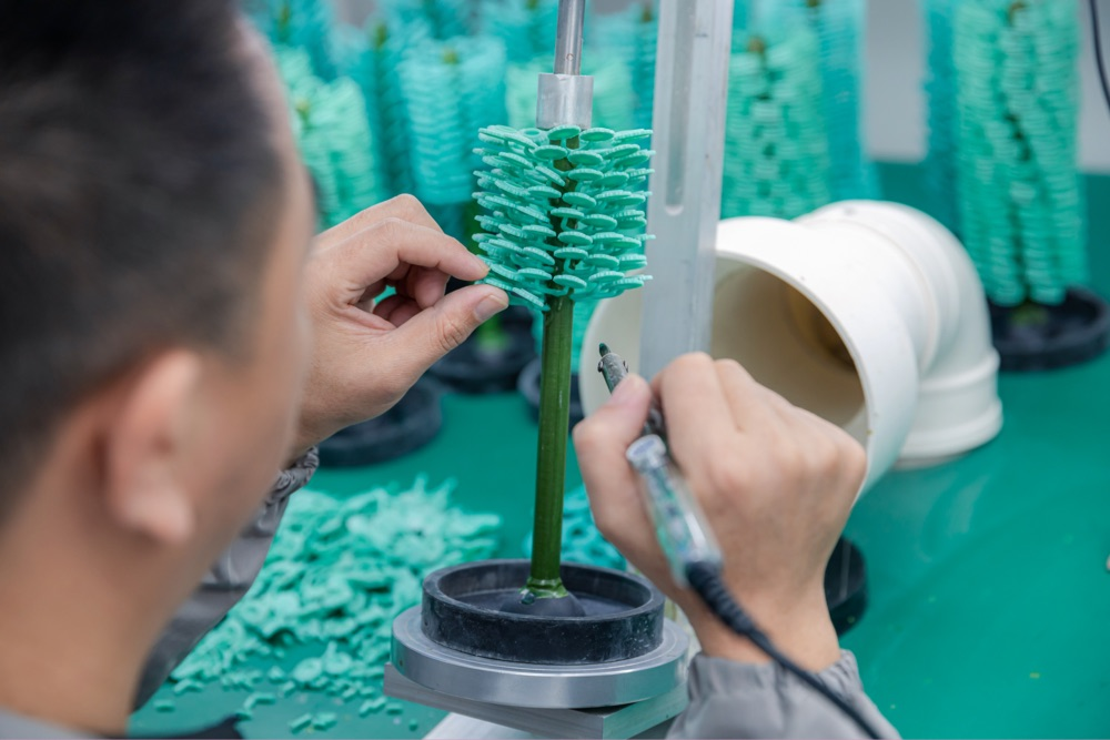 Wax tree assembly at the jewelry production stage